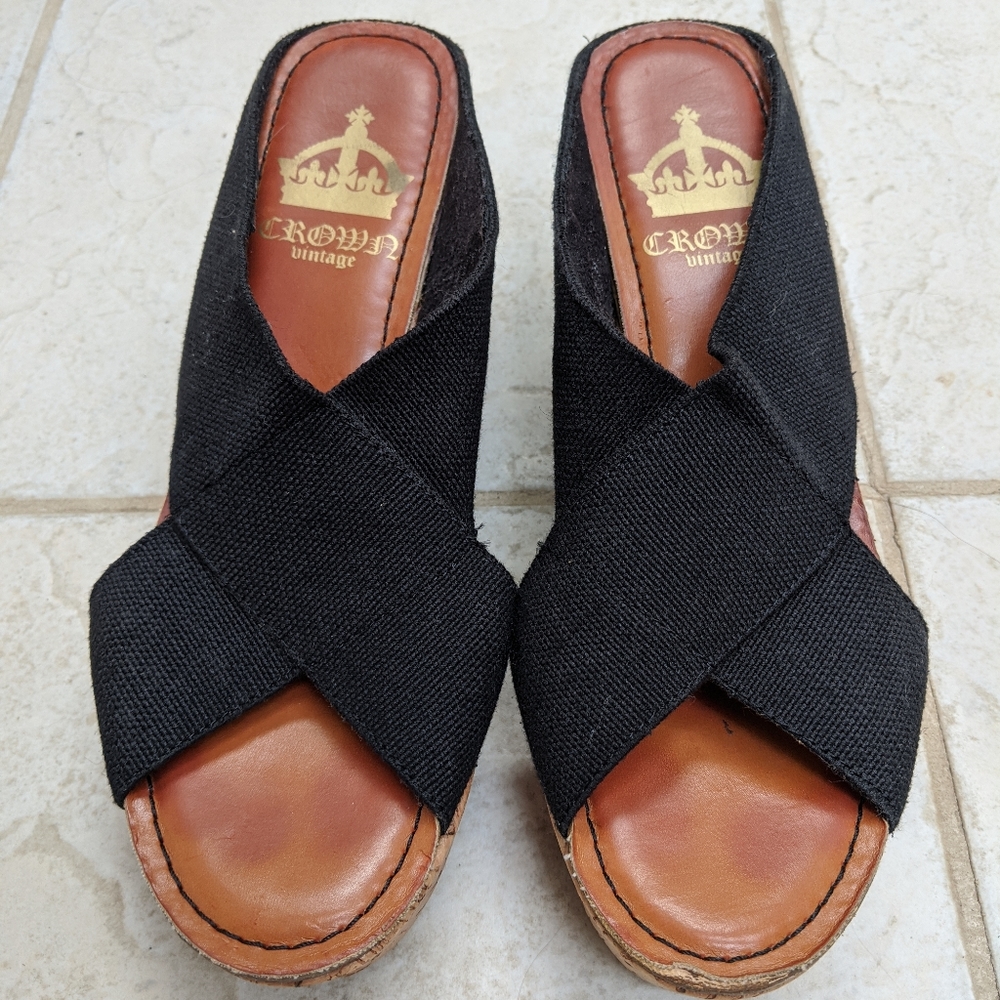 🌼CROWN VINTAGE Black Crisscross Cork Wedge Sandal